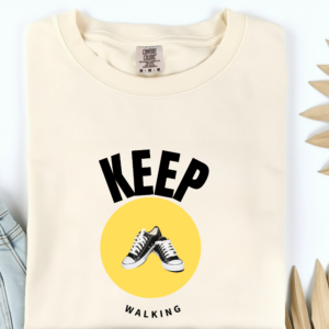 camiseta vintage "keep walking" comfort colors.